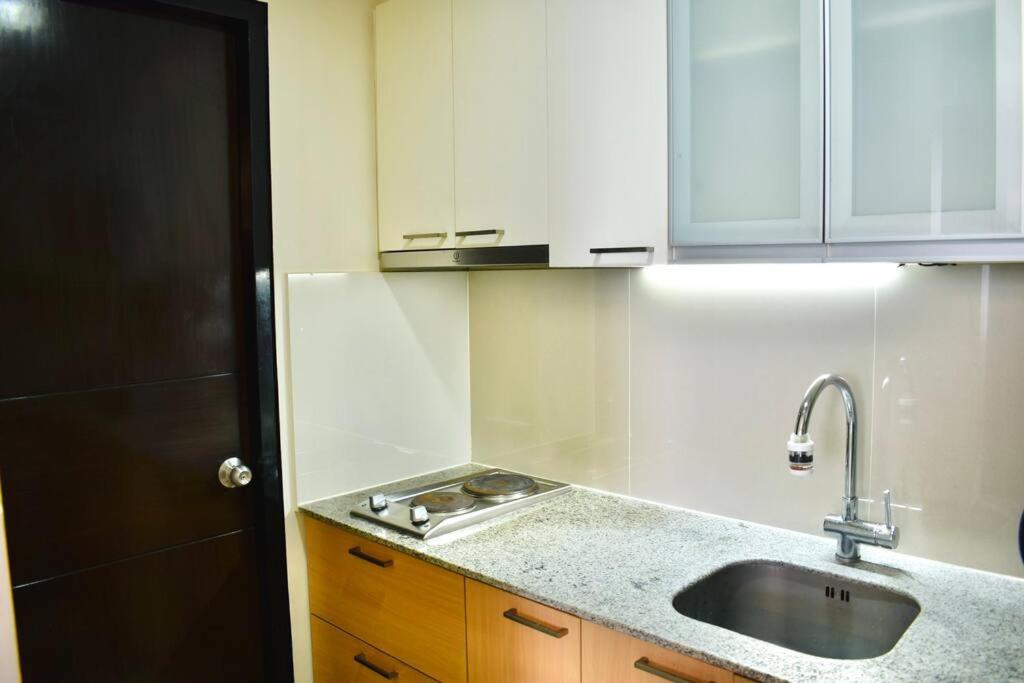 One Pacific Residences Punta Engaño Екстериор снимка