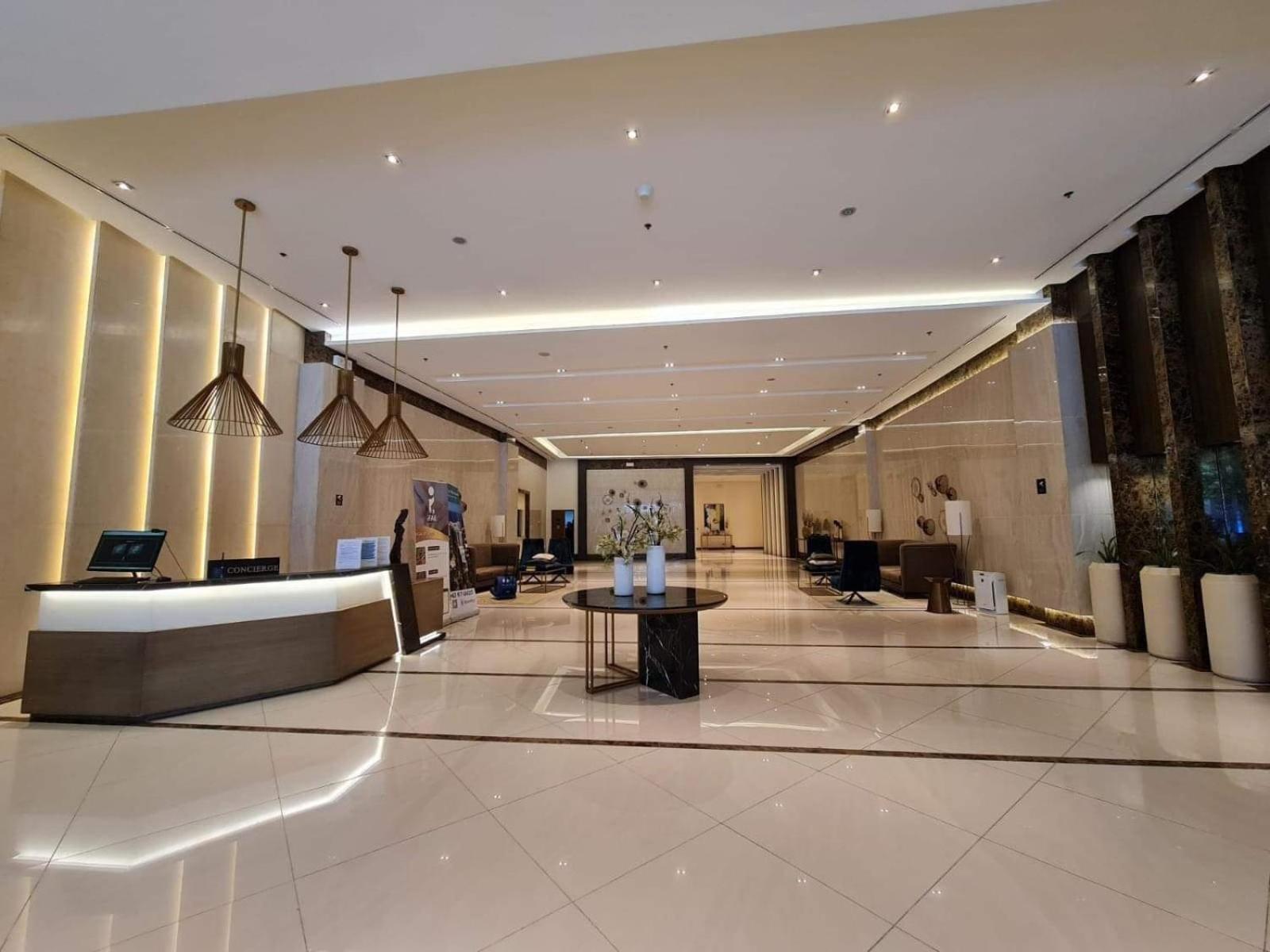 One Pacific Residences Punta Engaño Екстериор снимка